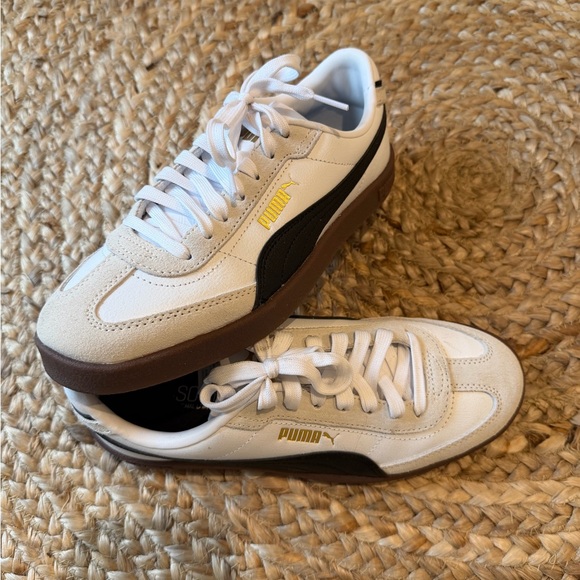 Puma White, Black & Beige Club II Era Retro Court Sneakers - Picture 2 of 5